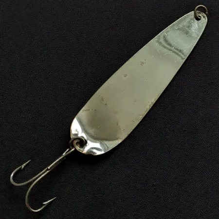 Vintage Sutton Spoon 22, 1/8oz fishing spoon #20382