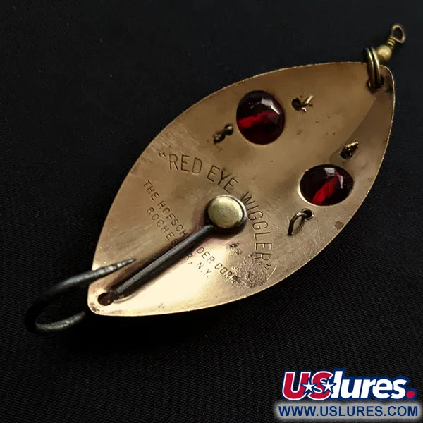 Weedless Red Eye Wiggler