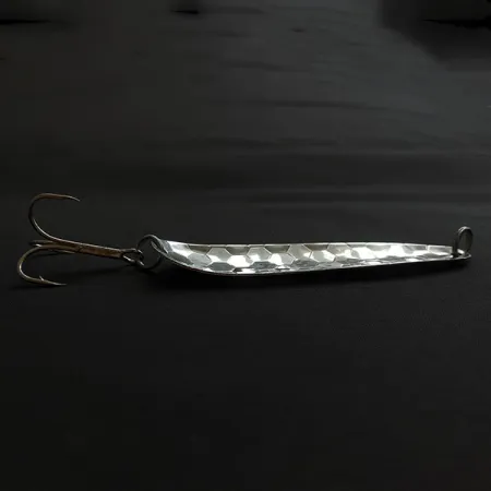 Vintage Len Thompson NK 28, 1/2oz silver fishing spoon #20457