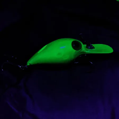 Vintage  Storm Magnum Wiggle Wart UV (Pre Rapala), 3/4oz green fishing lure #20490