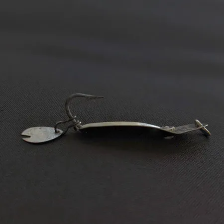 Vintage Pflueger Chum, 3/64oz nickel fishing spoon #20721