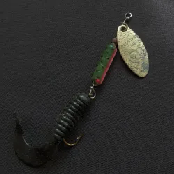 Worden’s Original Rooster Tail