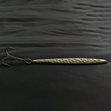 Vintage Mann's Bait  Mann's Mann O Lure jig​, 2oz hammered silver fishing spoon #20857