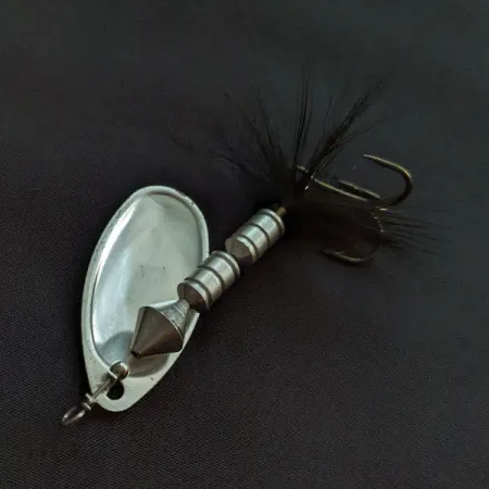 Vintage Yakima Bait Worden's Sonic Rooster Tail, 1/2oz silver black mylar spinning lure #21062