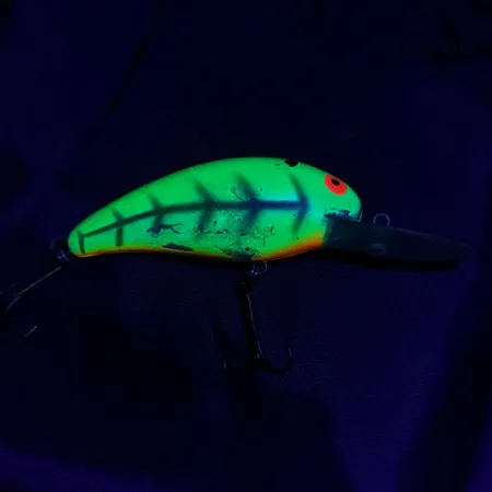 Vintage Bomber model 7A  UV, 1/2oz fishing lure #21064