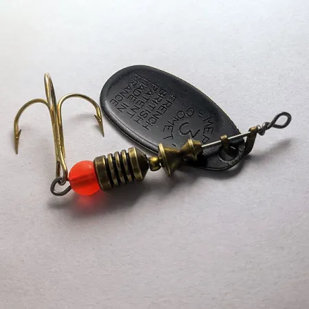 Vintage Mepps Black Fury 3, 1/4oz black/yellow spinning lure #21077
