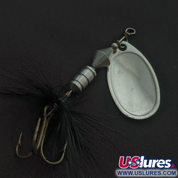 Vintage  Yakima Bait Worden’s Sonic Rooster Tail, 1/4oz silver/black mylar spinning lure #21078