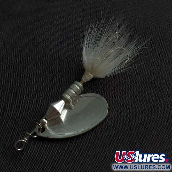 Vintage  Yakima Bait Worden's Sonic Rooster Tail, 3/16oz silver spinning lure #21416