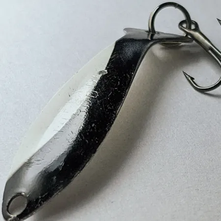 Vintage Worth Fly Rod Demon, 3/64oz black/white/nickel fishing spoon #21499