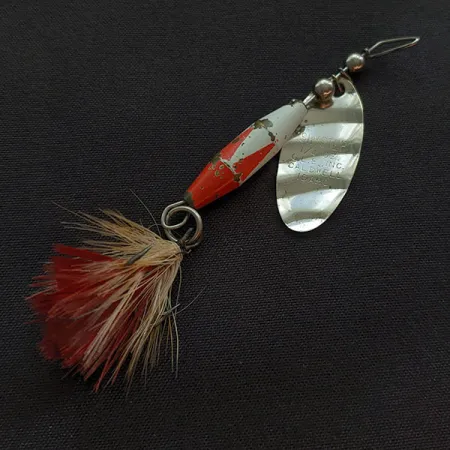 Vintage Glen Evans Shyster, 1/4oz red/white/nickel spinning lure #21663