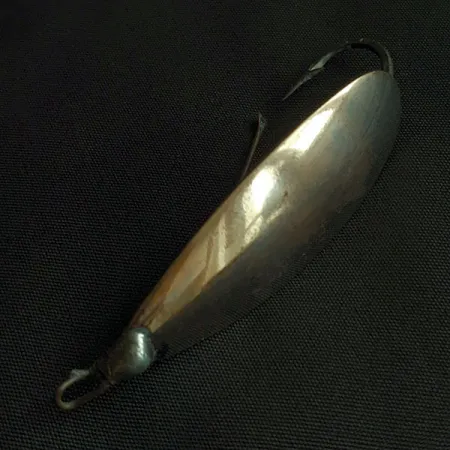 Vintage Johnson Silver Minnow, 2/5oz black/copper/nickel fishing spoon #21948
