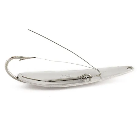 Vintage Williams Weedler, 3/5oz silver fishing spoon #22150