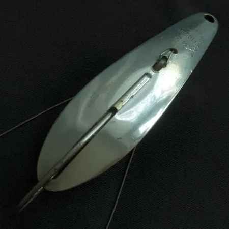 Vintage Williams Weedler, 3/5oz silver fishing spoon #22150