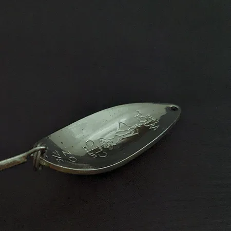 Vintage Seneca Little Cleo (Hula Girl), 3/4oz nickel/green fishing spoon #22411