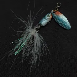 Blue Fox Flash Deep Runner