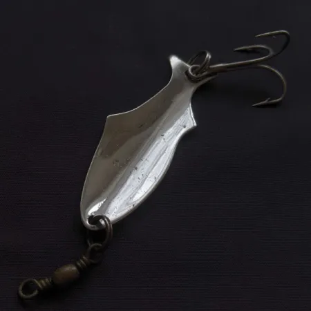 Vintage Pflueger Last Word, 1/2oz nickel fishing spoon #22561