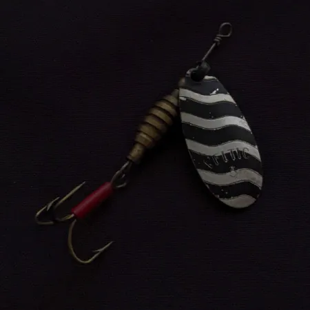 Vintage Veltic Spinner 3, 3/16oz spinning lure #22611