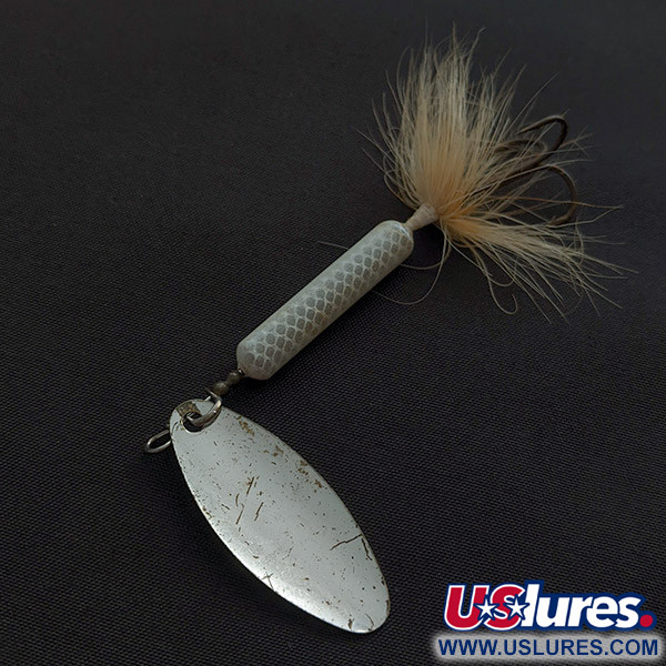 Vintage  Yakima Bait Worden’s Original Rooster Tail, 2/5oz silver spinning lure #22750