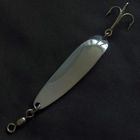 Vintage Luhr Jensen Krocodile #4, 3/5oz nickel fishing spoon #22841