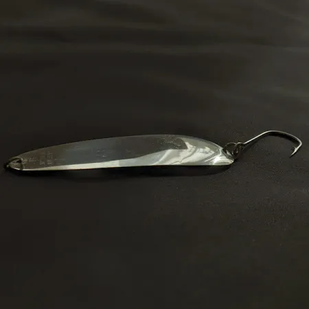 Vintage Sutton 88, 1/4oz silver/gold fishing spoon #22946