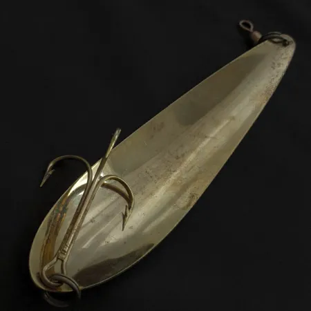 Vintage Lucky Strike Canoe Wobbler, 1 2/3oz brass fishing spoon #23106