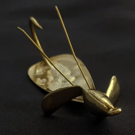 Vintage Weedless Panther Martin Weed Wing, 2/5oz gold fishing spoon #23129