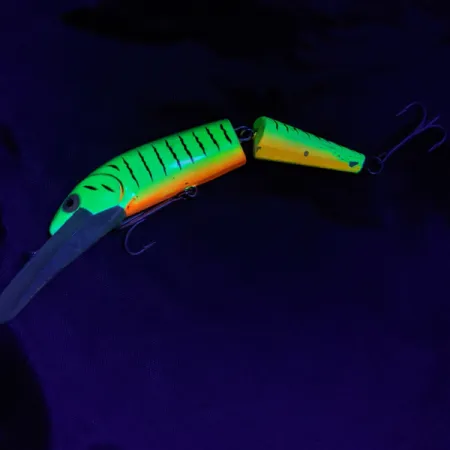 Vintage Producers Clancy’s Dancer No 6, 1/2oz fishing lure #23154