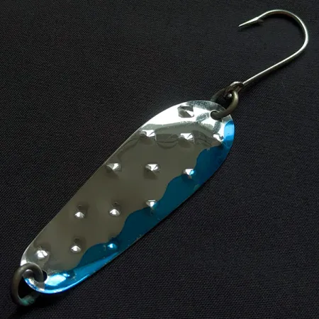 Vintage Luhr Jensen Alpena Diamond, 1/4oz nickel/blue fishing spoon #23181