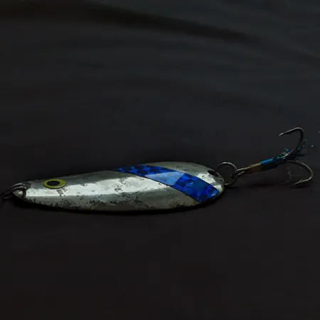 Vintage Lindy / Little Joe Lindy Finsel silver plated, 2/3oz silver fishing spoon #23190