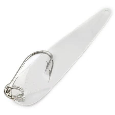 Vintage Clear Water 101, 3/16oz nickel/green fishing spoon #23201