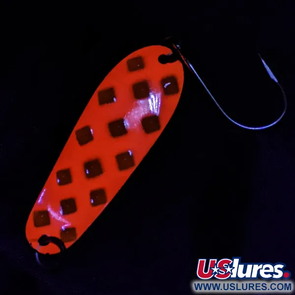 Vintage   Luhr Jensen Alpena Diamond, 3/16oz Pink fishing spoon #23221