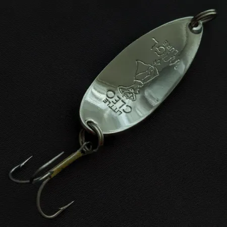 Vintage Seneca Little Cleo (Hula Girl), 1/2oz nickel/red fishing spoon #23334