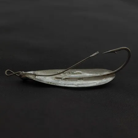 Vintage Johnson Silver Minnow Weedless, 1/3oz nickel fishing spoon #23370