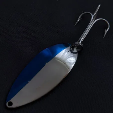 Vintage Seneca Little Cleo (Hula Girl), 3/4oz nickel/blue fishing spoon #23380