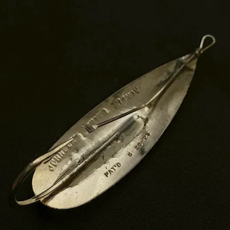 Vintage  Johnson Silver Minnow, 3/4oz gold fishing spoon #23457