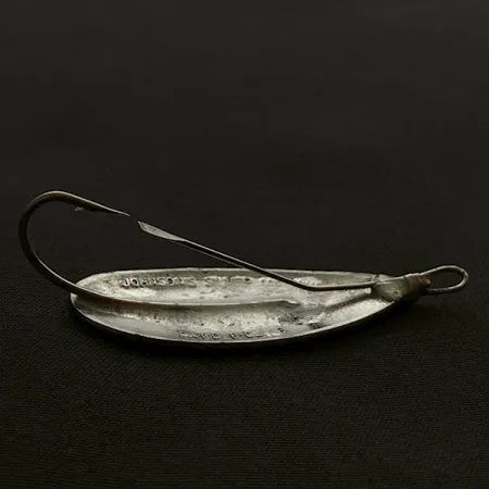 Vintage Johnson Silver Minnow , 1/4oz nickel fishing spoon #23458