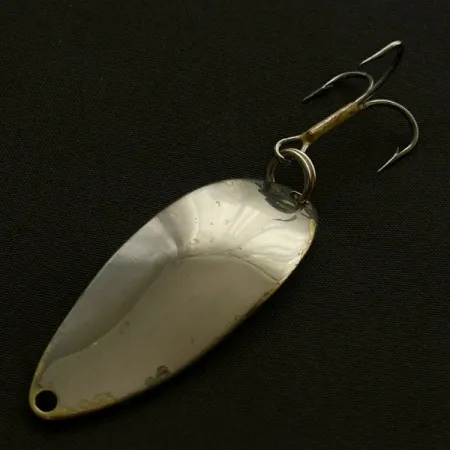 Vintage Seneca Little Cleo (Hula Girl) , 1/2oz nickel/gold fishing spoon #23514