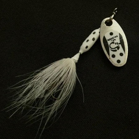 Vintage Yakima Bait Worden's Original Rooster Tail , 1/16oz silver spinning lure #23523