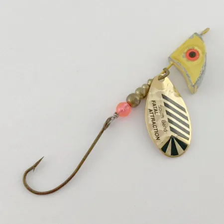 Vintage South Bend  Fatal Attraction, 3/4oz Gold spinning lure #23526