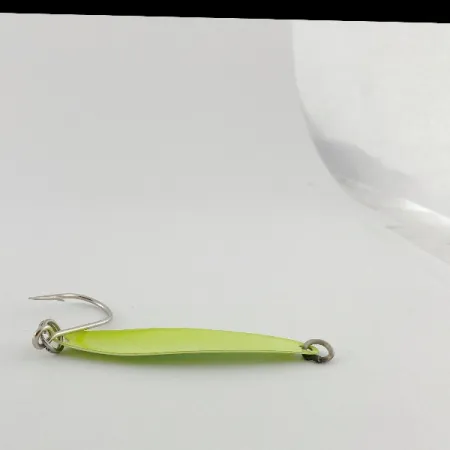 Vintage Luhr Jensen Needlefish 3, 3/16oz green fishing spoon #23530