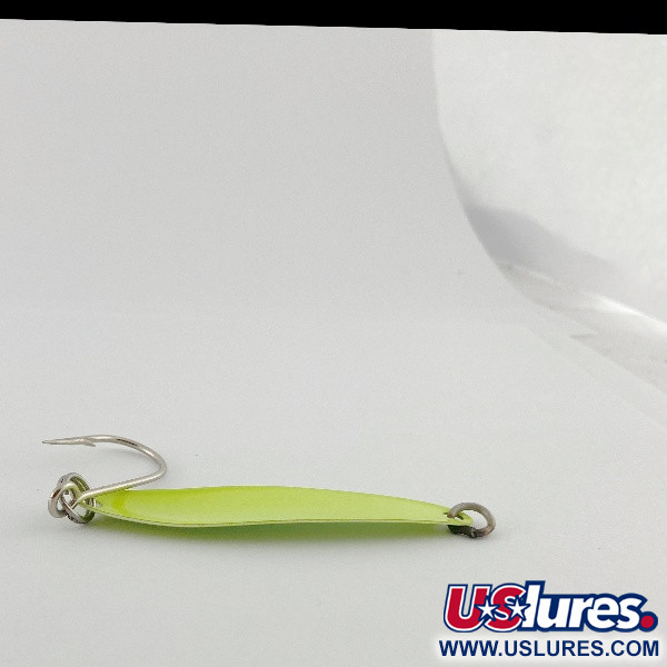 Vintage   Luhr Jensen Needlefish 3, 3/16oz green fishing spoon #23530
