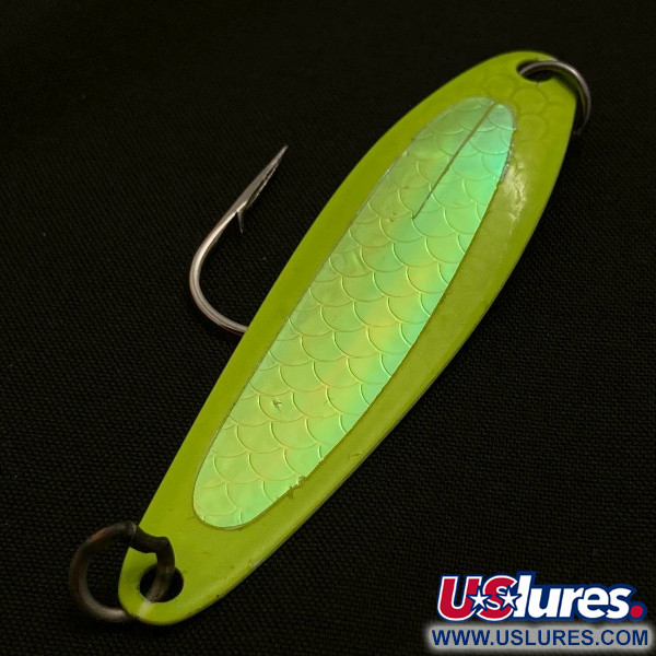 Vintage   Luhr Jensen Needlefish 3, 3/16oz green fishing spoon #23530