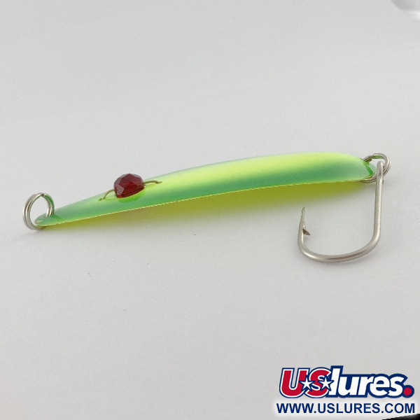 Vintage  Red Eye Lures Red Eye Evil Eye, 1/3oz yellow/greenl fishing spoon #23547