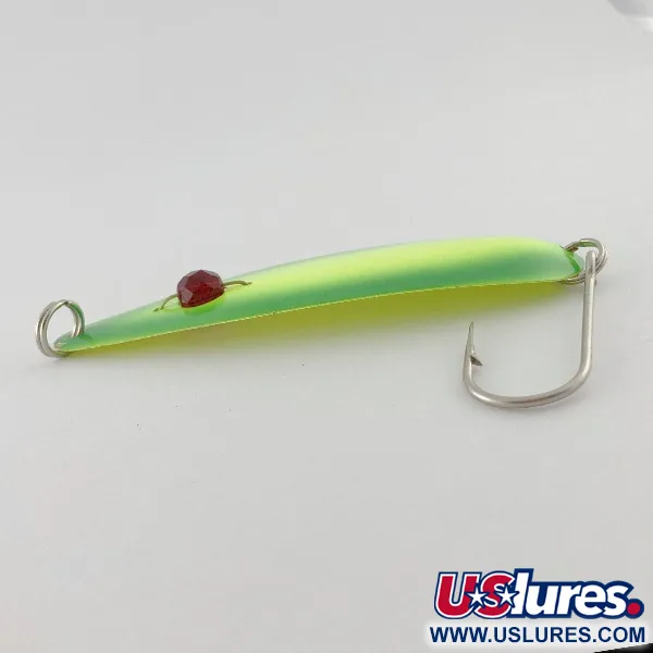 Vintage  Red Eye Lures Red Eye Evil Eye, 1/3oz yellow/greenl fishing spoon #23547
