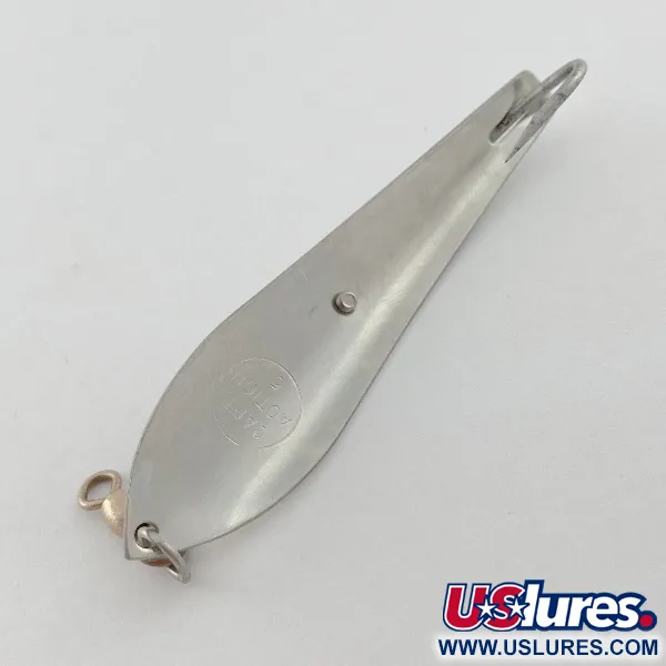 Vintage Other Capt Action 5, 2/5oz nickel fishing spoon #23564