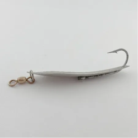 Vintage Captain Action Capt Action 5, 2/5oz nickel fishing spoon #23564