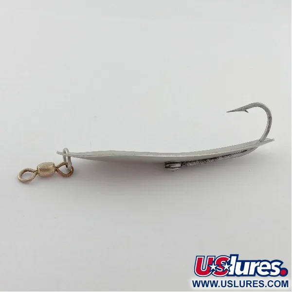 Vintage Other Capt Action 5, 2/5oz nickel fishing spoon #23564