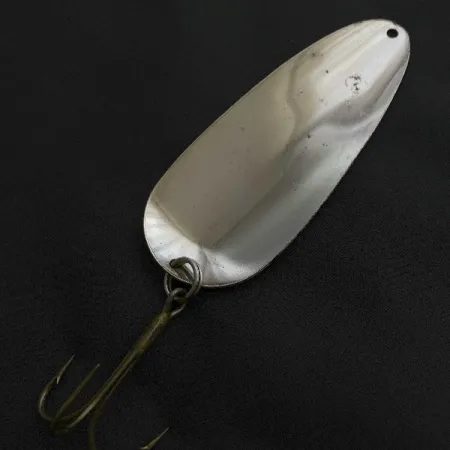 Vintage Lindy / Little Joe Lindy Gator , 1 2/3oz nickel/yellow/red fishing spoon #23584