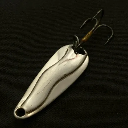 Vintage Luhr Jensen Hot Shot W, 1/4oz nickel fishing spoon #23682