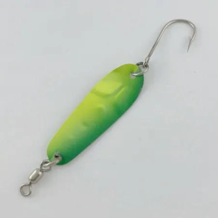 Vintage Luhr Jensen Tom Mack #4, 1/4oz green/yellow fishing spoon #23685